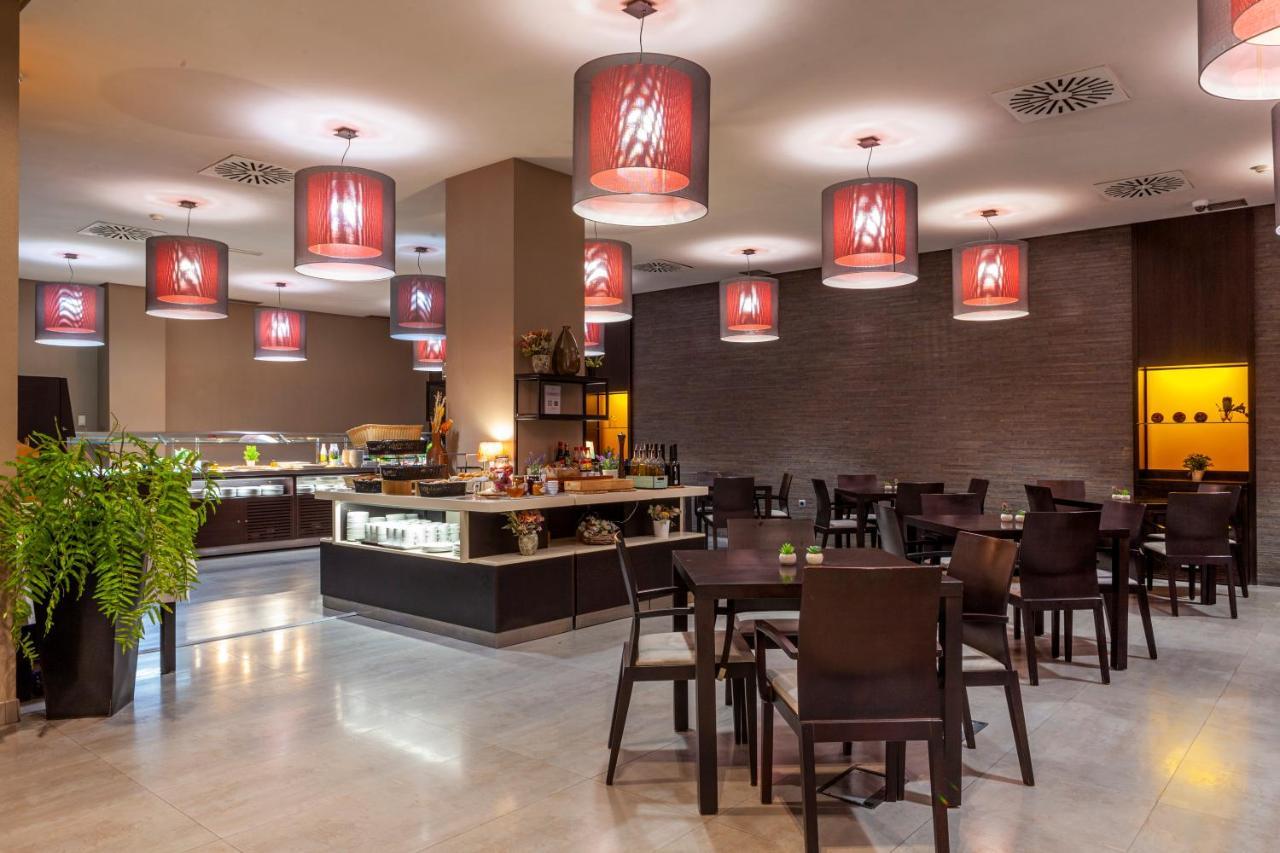 Macia Real De La Alhambra Hotel