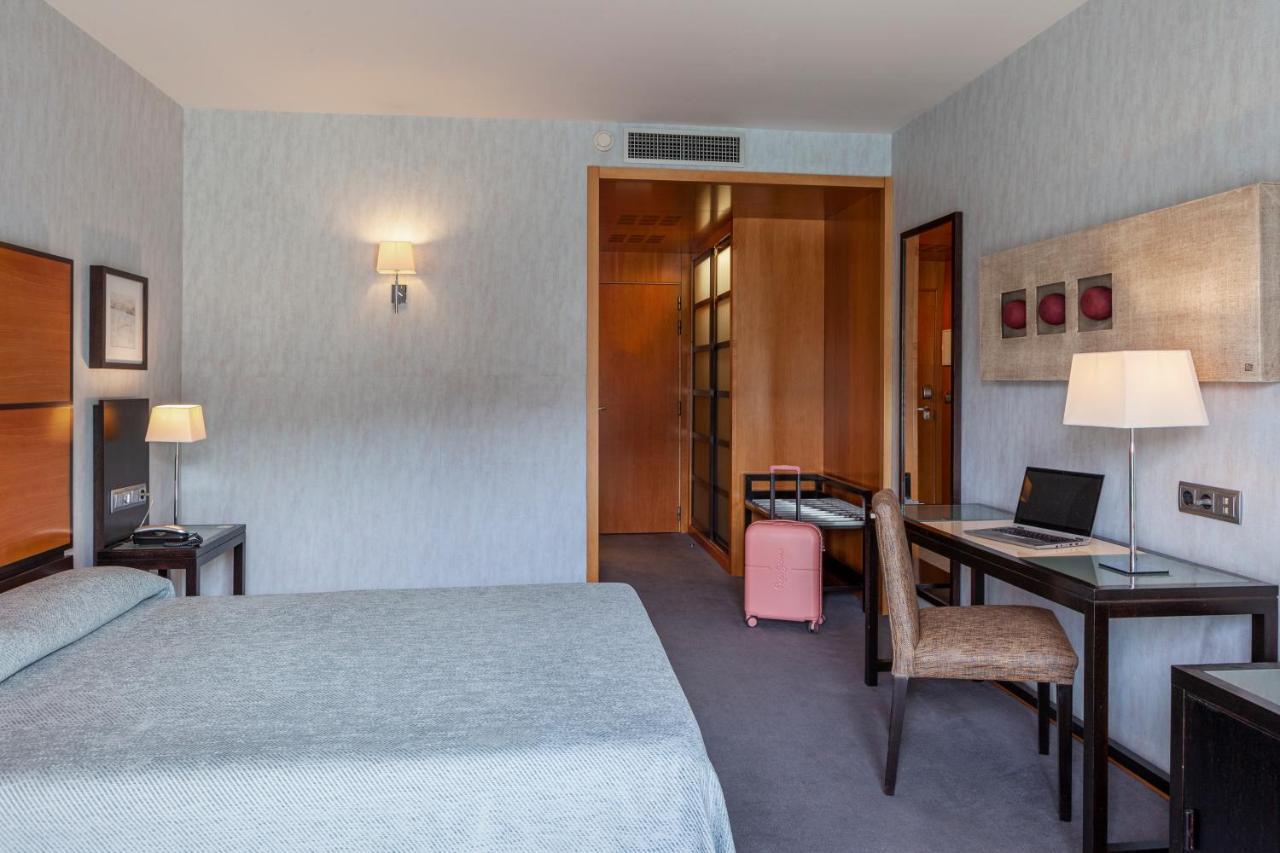 Hotel Macia Real De La Alhambra 4*