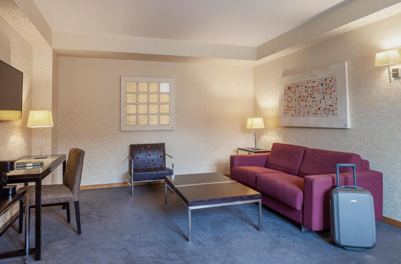 Hotel Macia Real De La Alhambra 4*